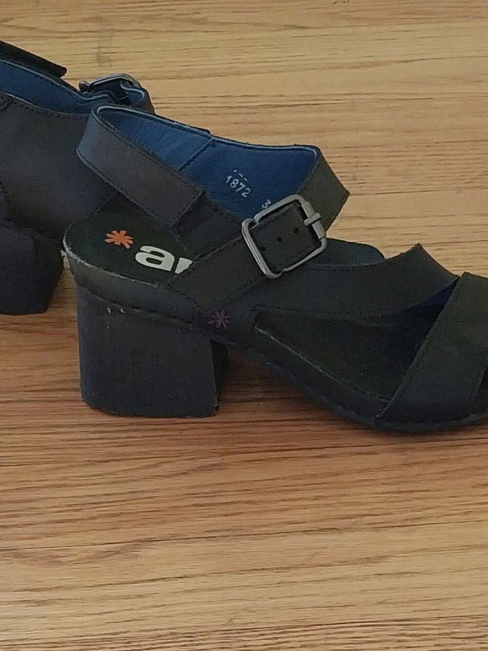Block Heel Black Sandals The Art Company - Picture 2 of 8